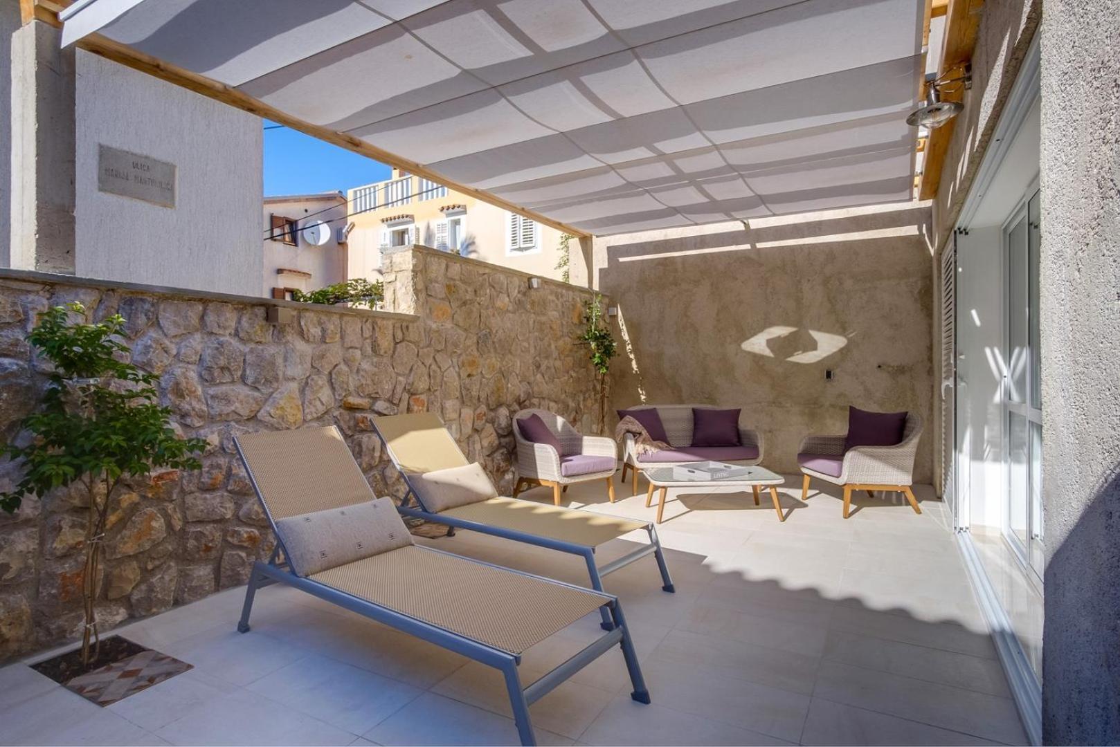 Elegant Apartment Iris Mali Lošinj Εξωτερικό φωτογραφία